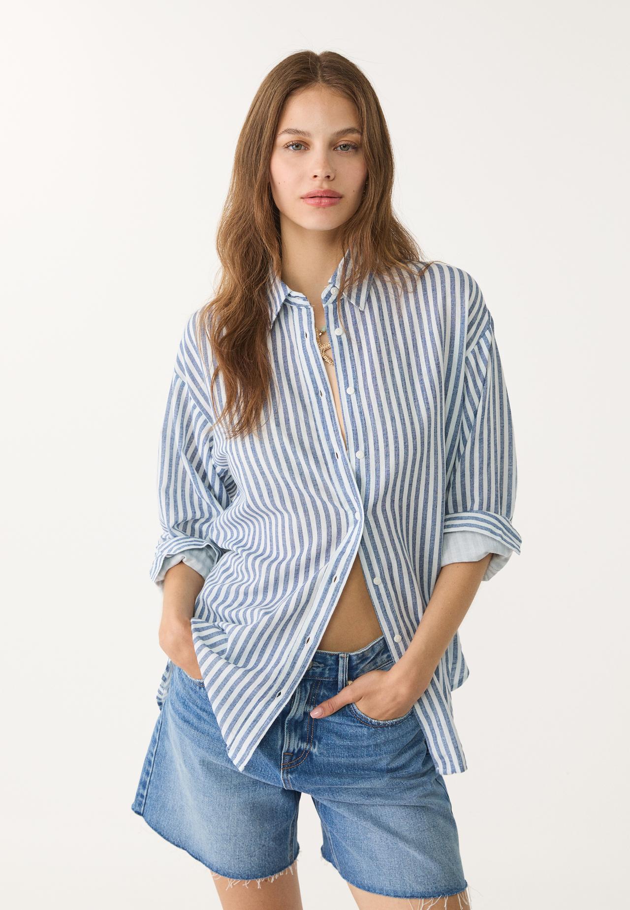 Chemise fluide en lin - Mode femme | Stradivarius France