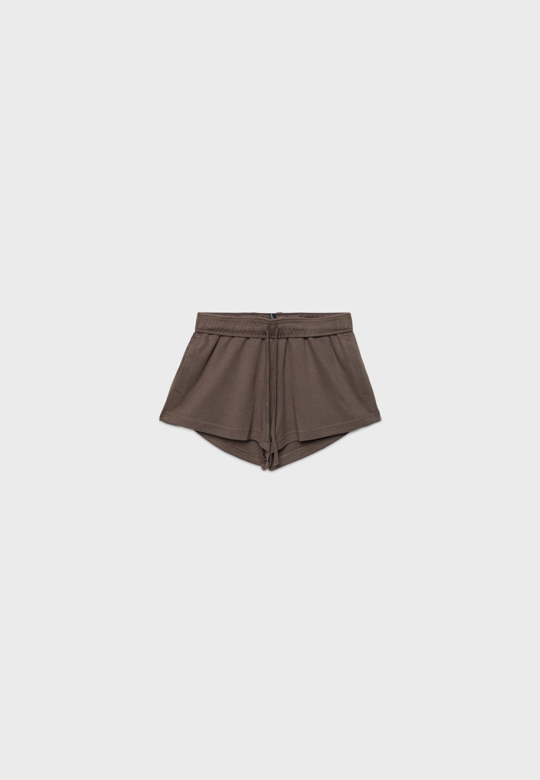 Turn-up waist mini shorts — Brown