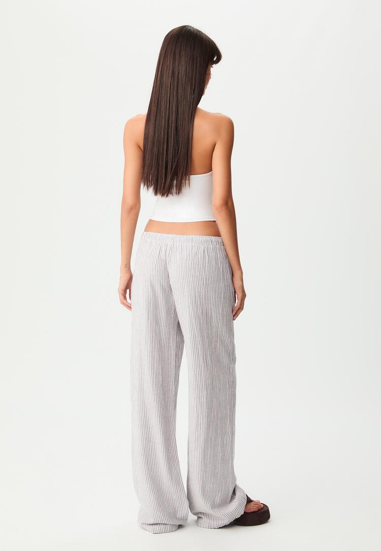 pantalon fluido con lino rayas