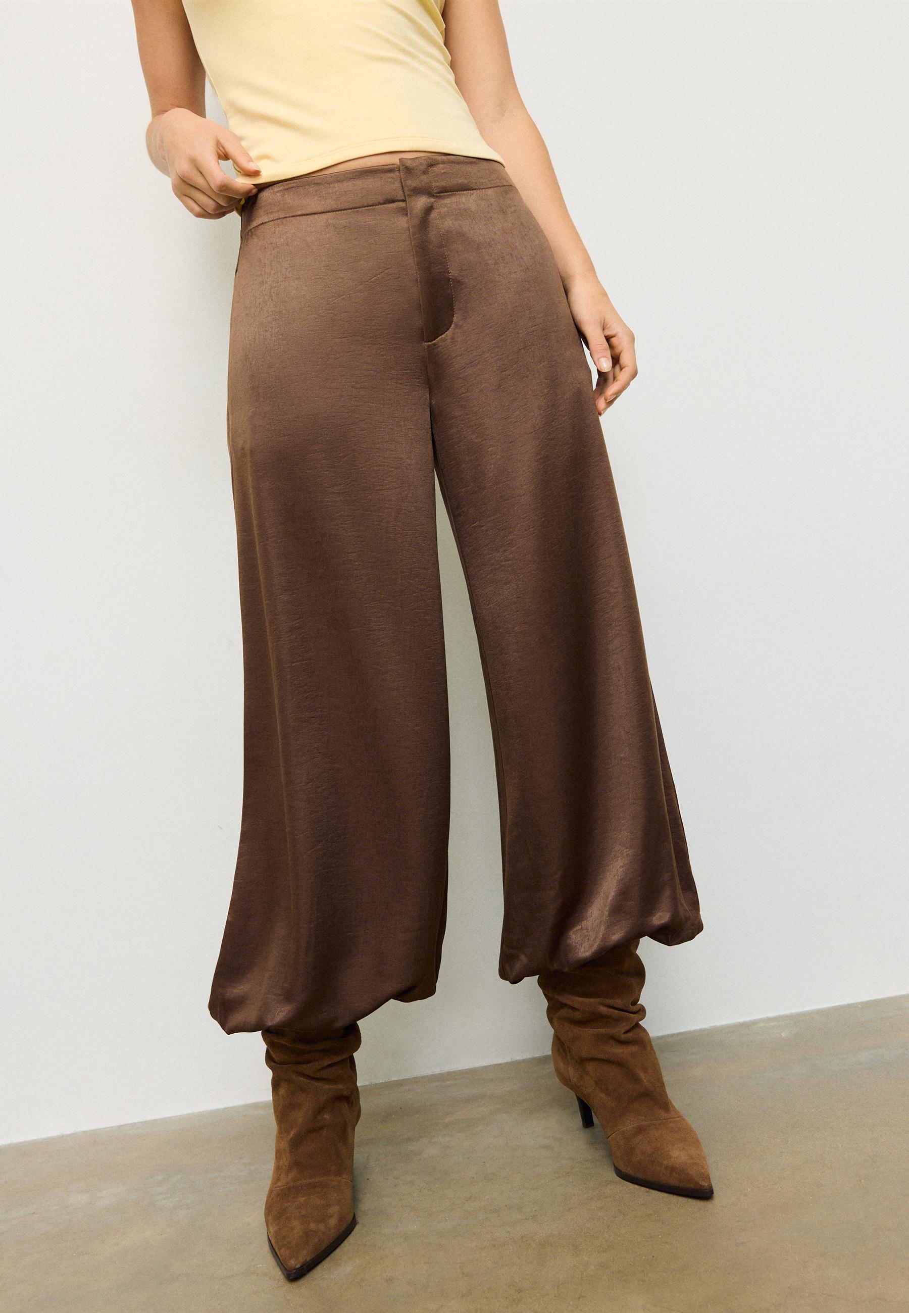 Smart satin balloon trousers — Brown