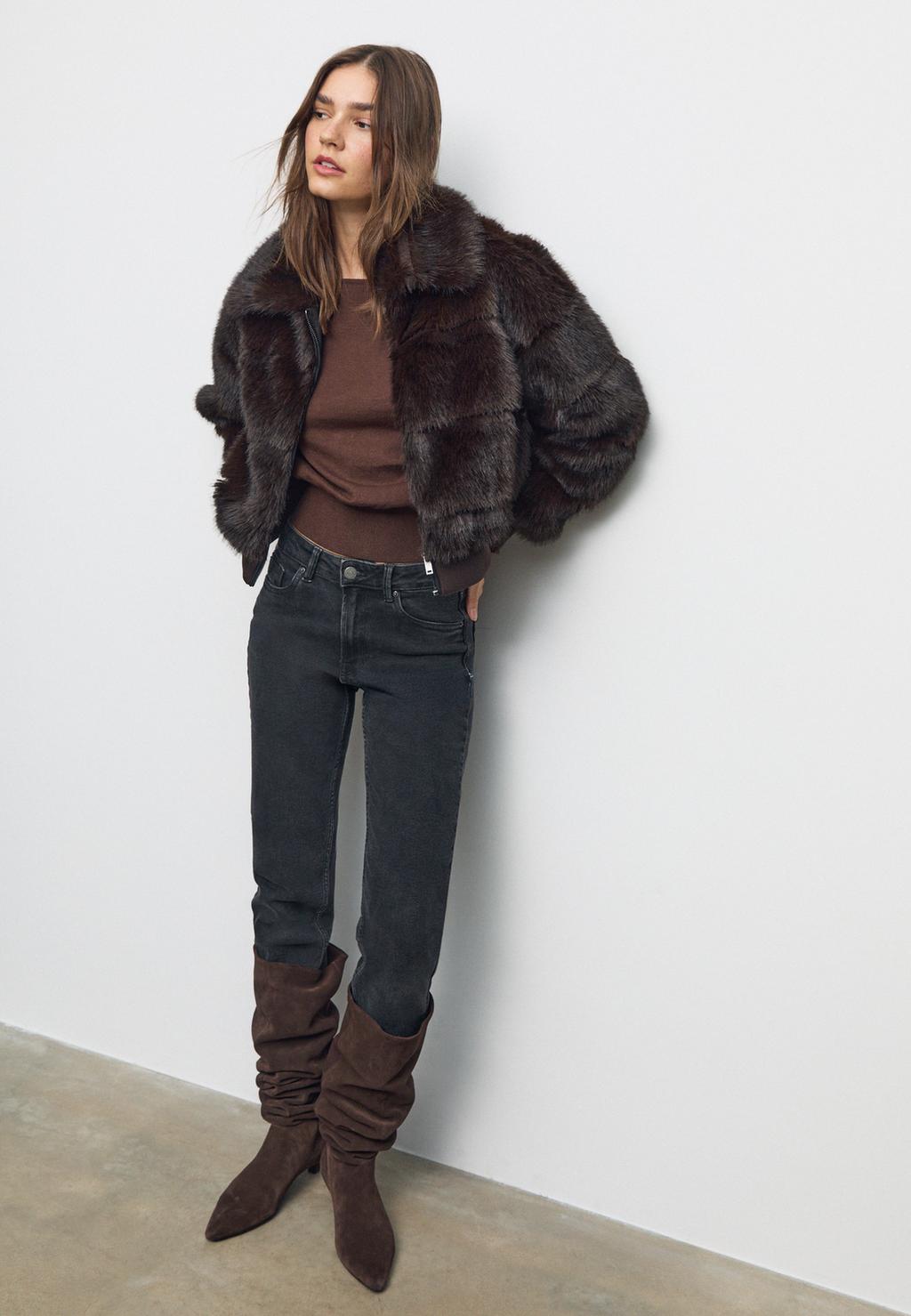 1465 Slim-fit mom jeans