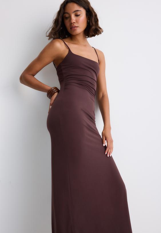 vestido midi tirantes fruncido