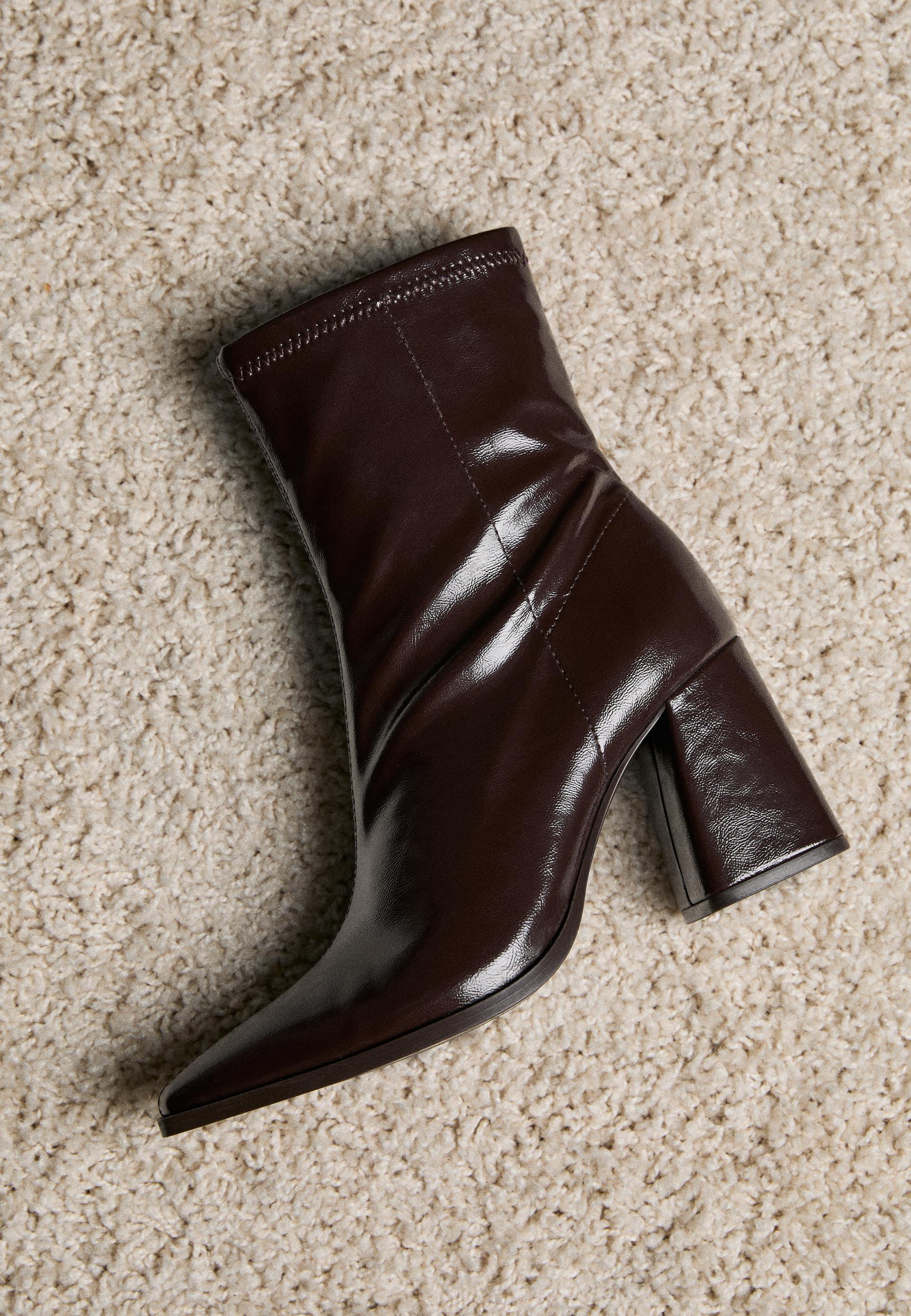 Bottines à talon stretch