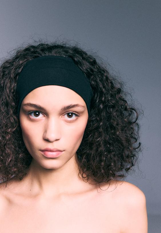 Stradivarius Set Of 2 Fur Ribbons Black Os