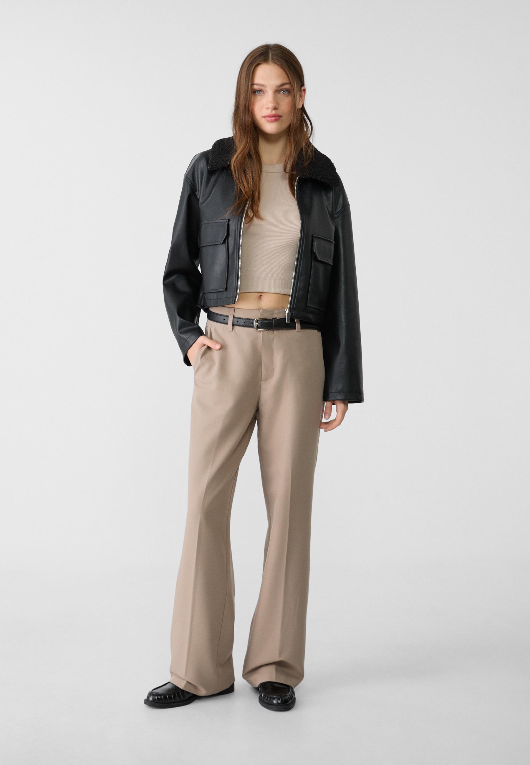 Pantalon fluide droit habille avec ceinture Mode femme Stradivarius France