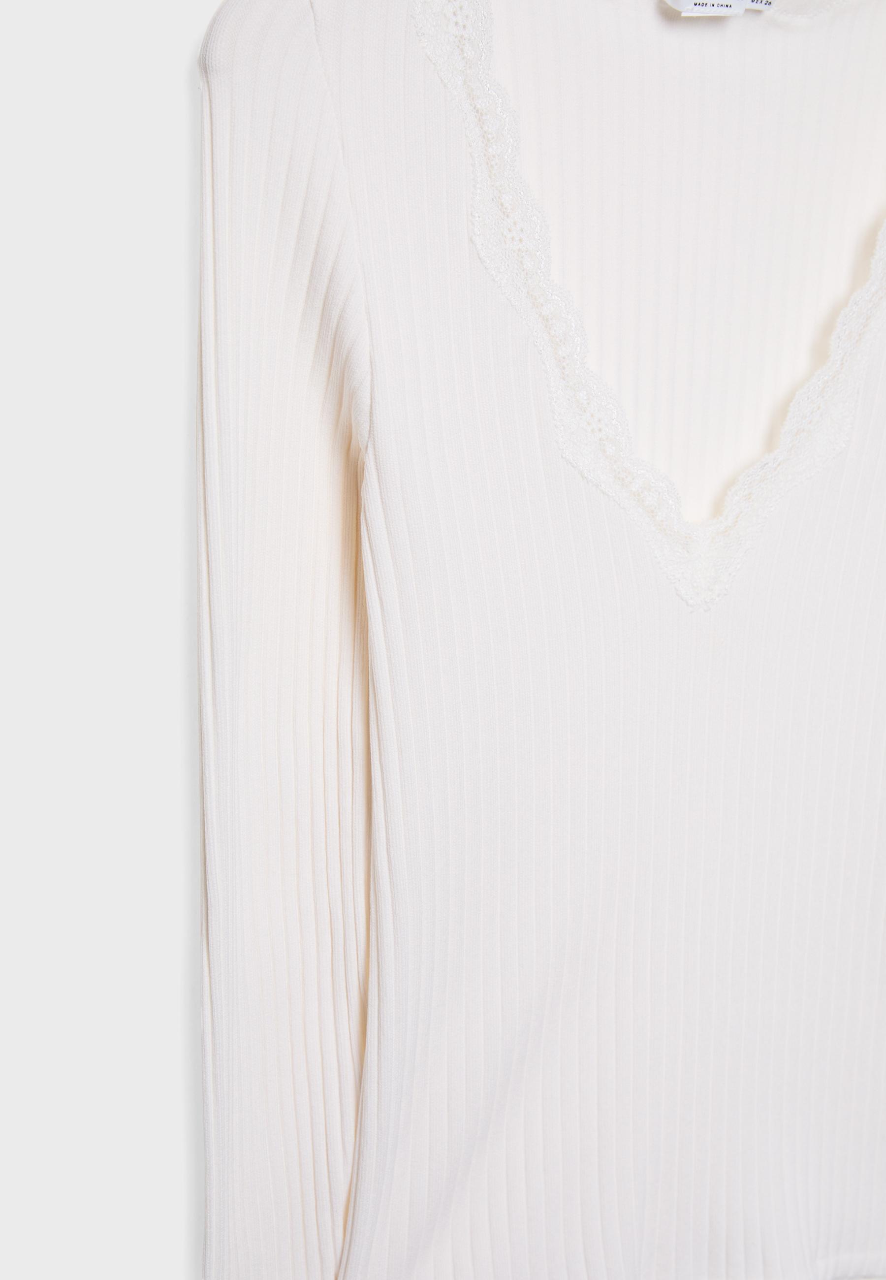 Seamless lace top — Ecru