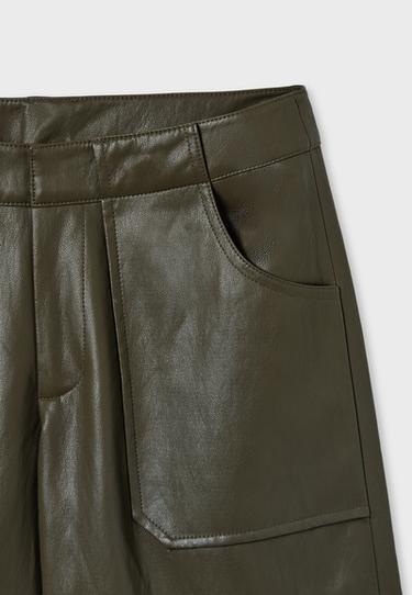 Leather effect cargo Bermuda shorts — Khaki 9