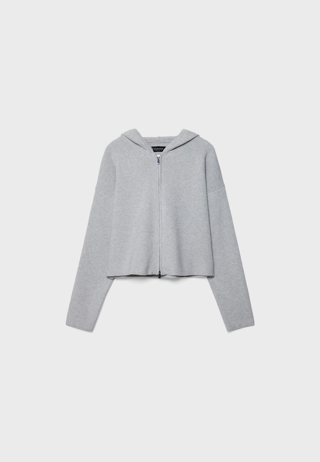 Chaqueta capucha punto cremallera