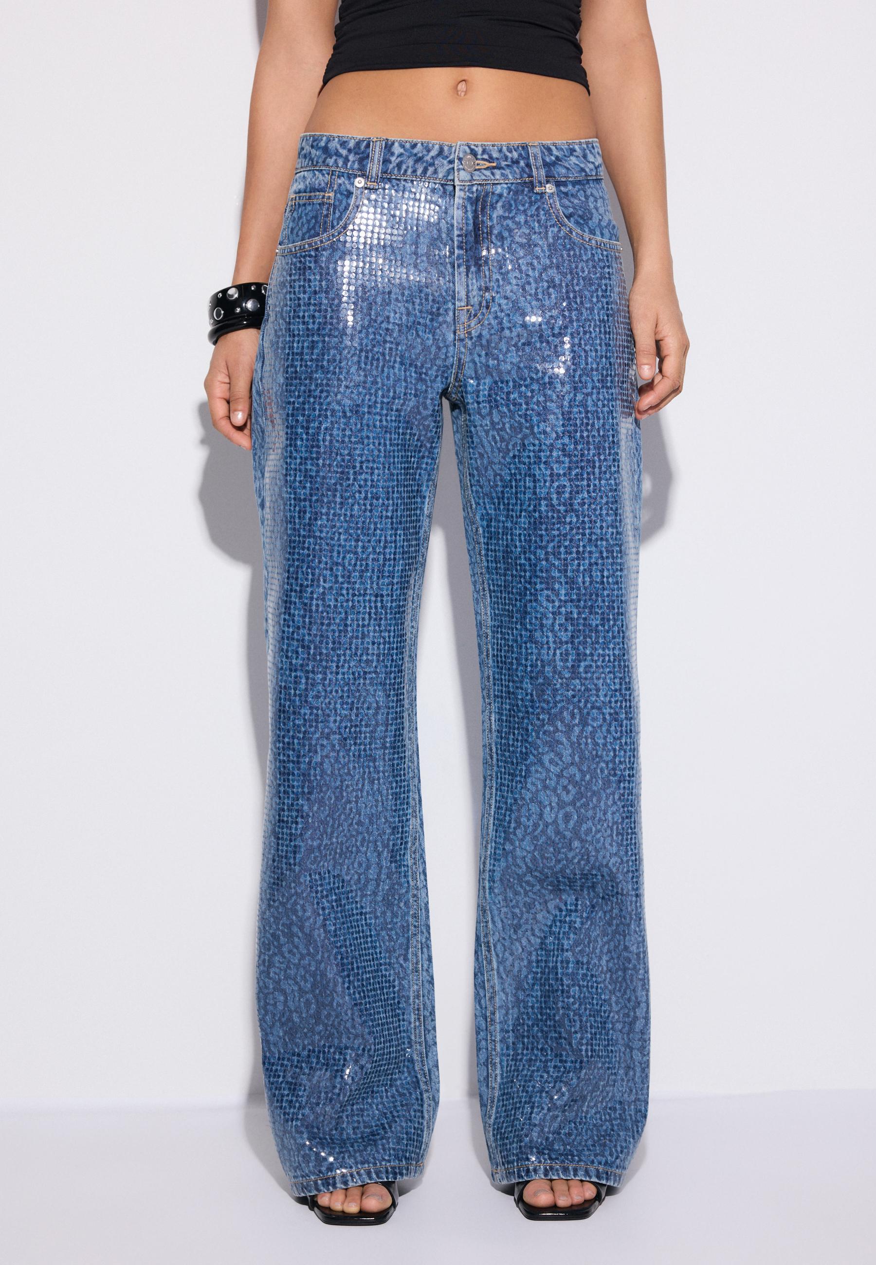 Leopard print straight-leg jeans with rhinestones — MEDIUM BLUE DENIM