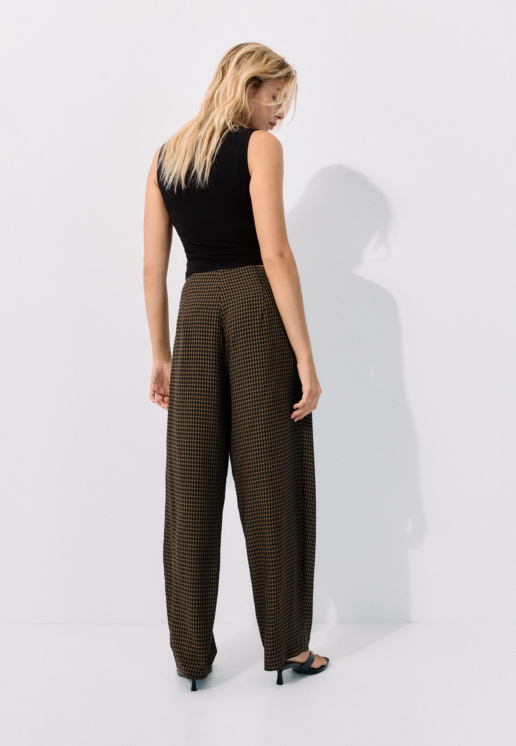 Flowing check trousers with buckle — Khaki