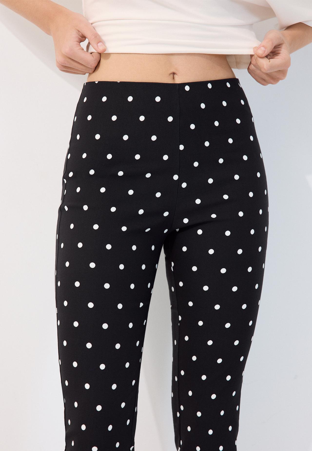 Polka dot capris — Black