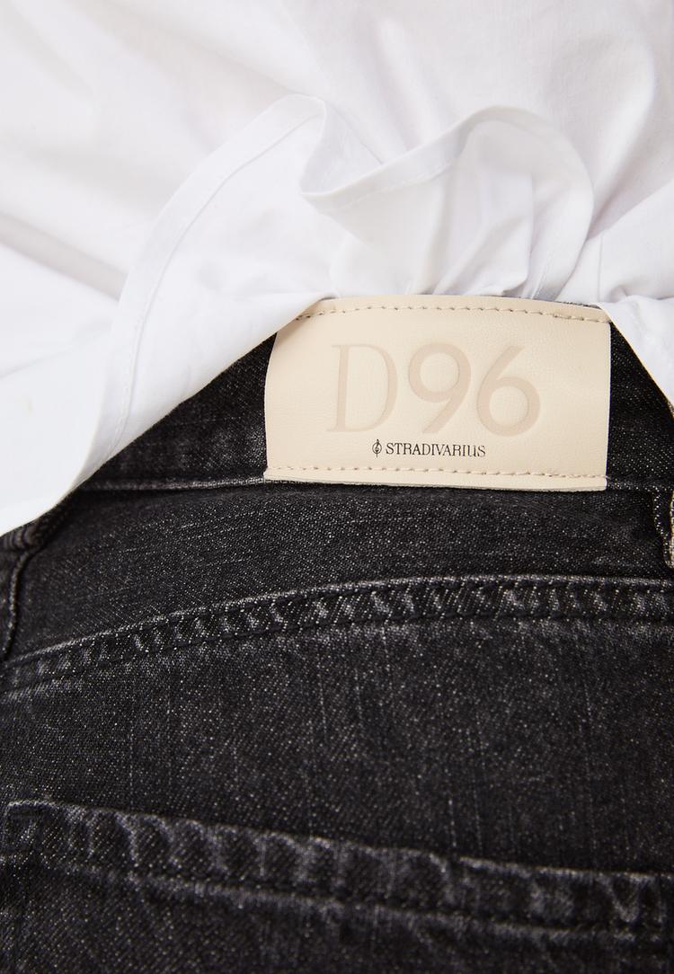 D96 Düz Kesim Bilek Boy Jean_9