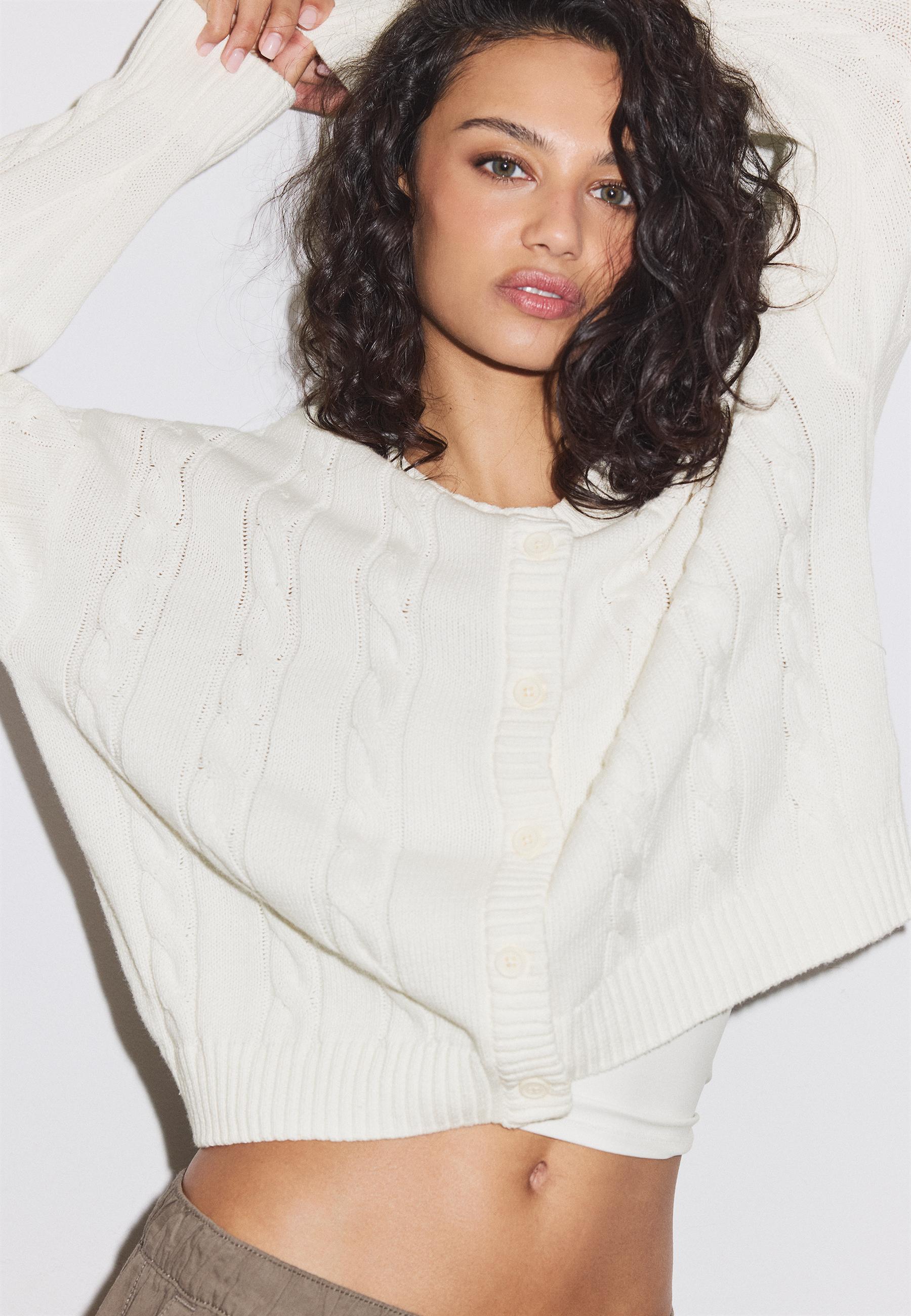Button-up cable knit cardigan — Ecru