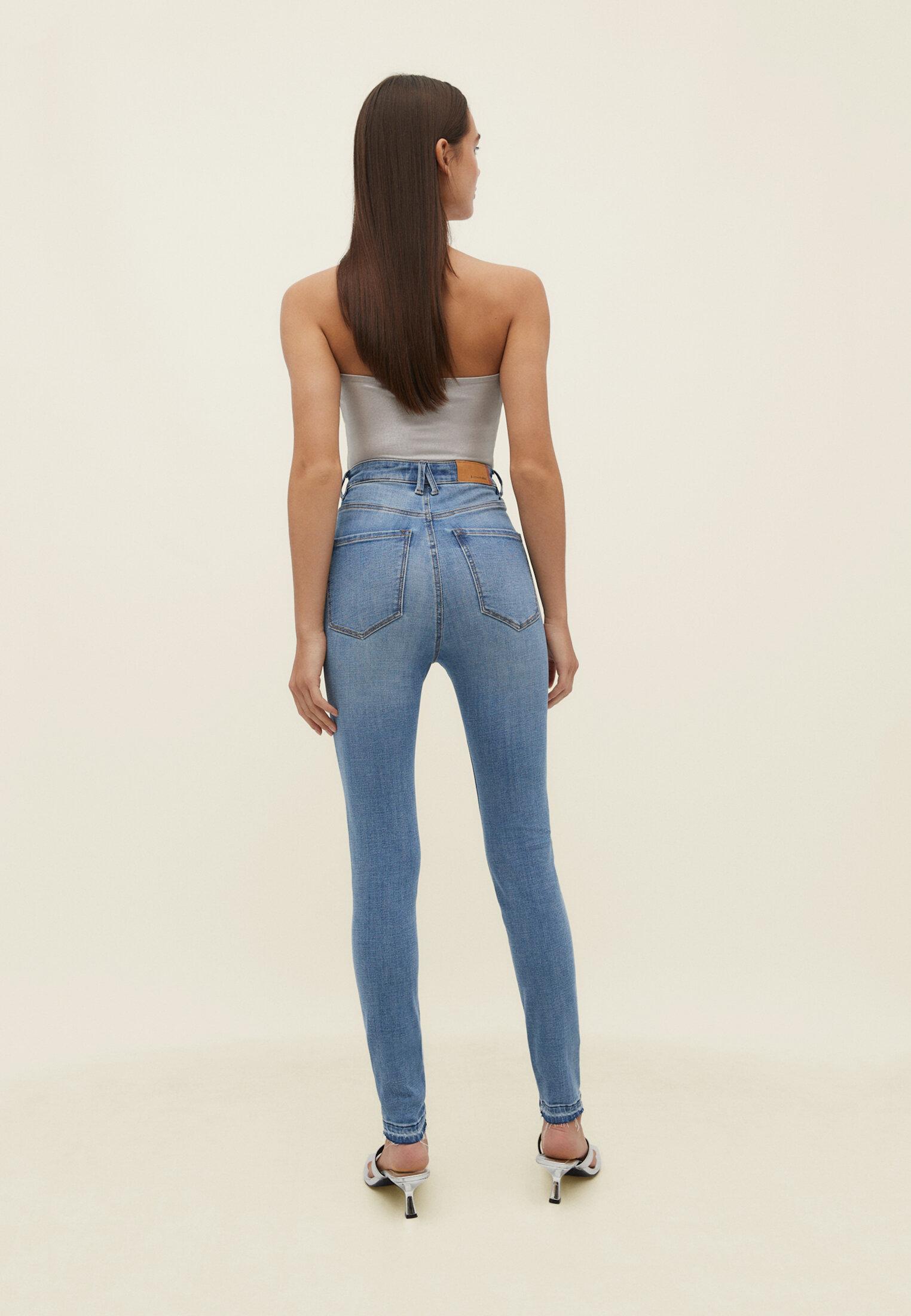 D09 Super high-waist skinny jeans — LIGHT BLEACH