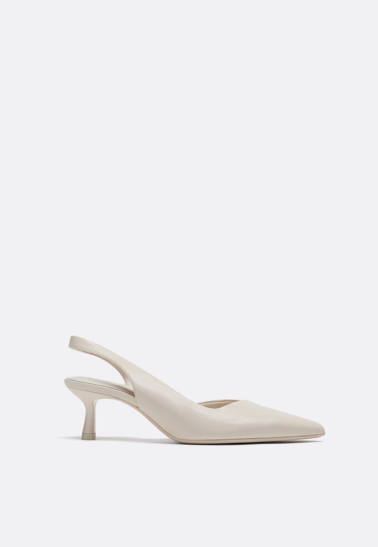 Stradivarius Βασικές Γόβες Με Τακούνι Εκρού 37