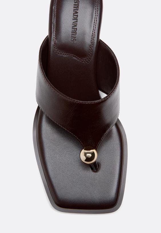Stradivarius Block Heel Thong Detail Sandals Brown 3