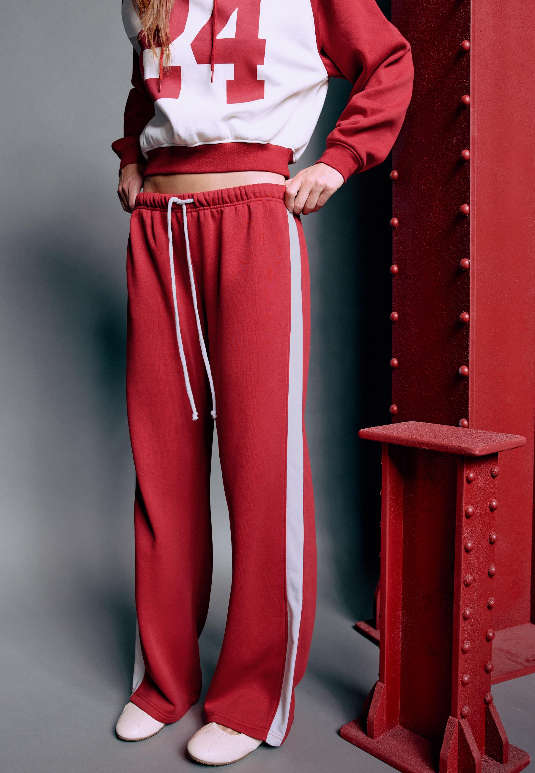 Straight-leg side-stripe joggers — Red
