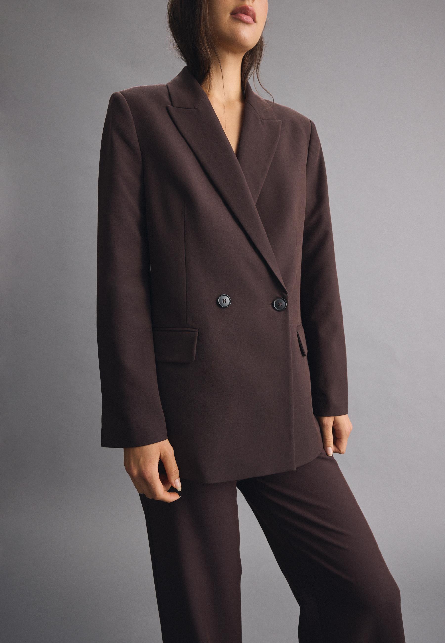 Straight buttoned blazer — Brown