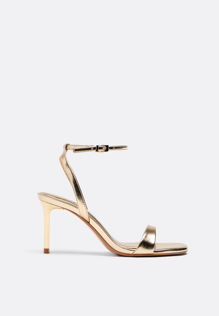 Stradivarius Πέδιλα Με Τακούνι Στιλέτο Χρυσό 40