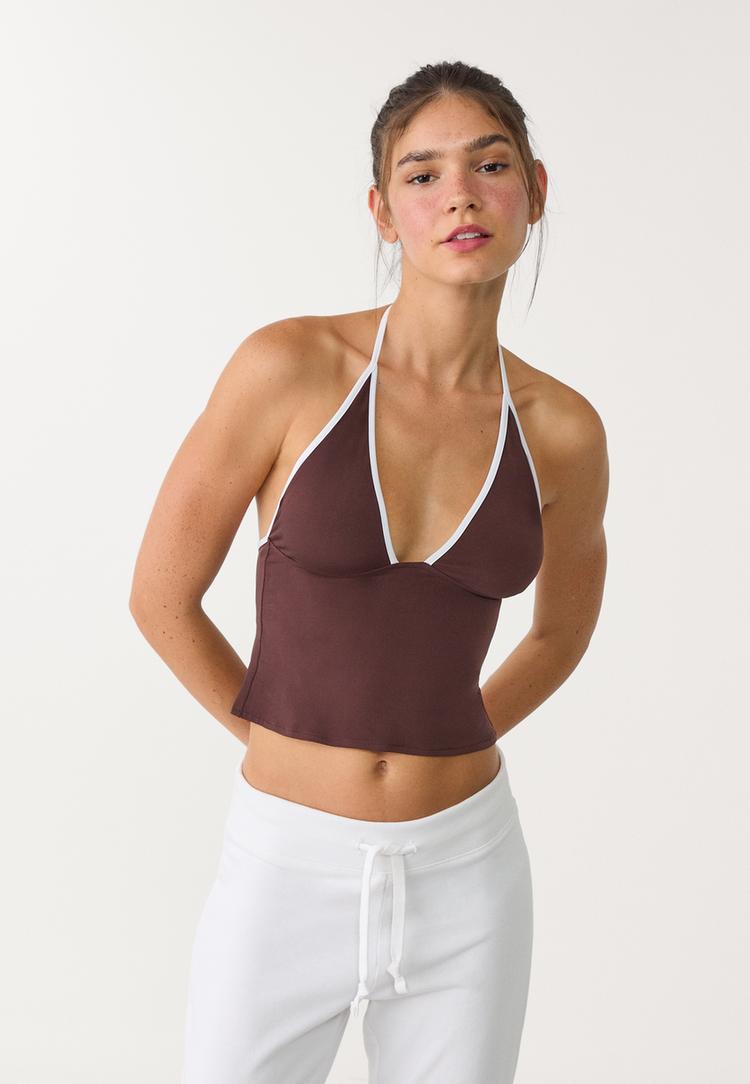 camiseta espalda descubierta