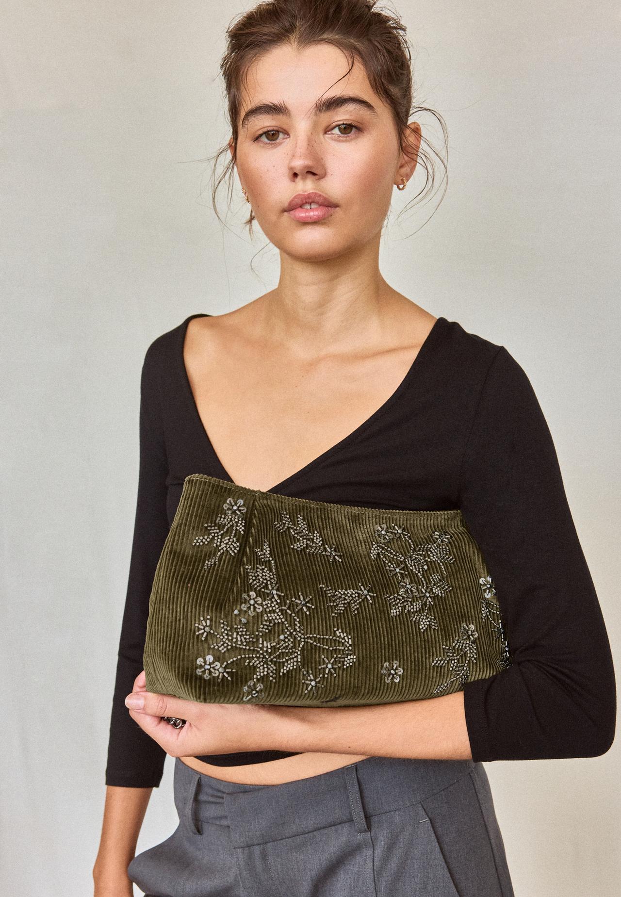 Embroidered clutch bag — Khaki
