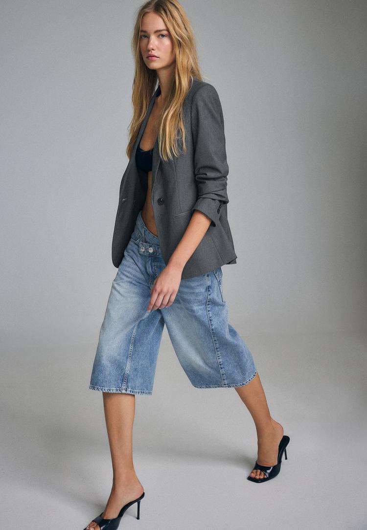 blazer a un bouton