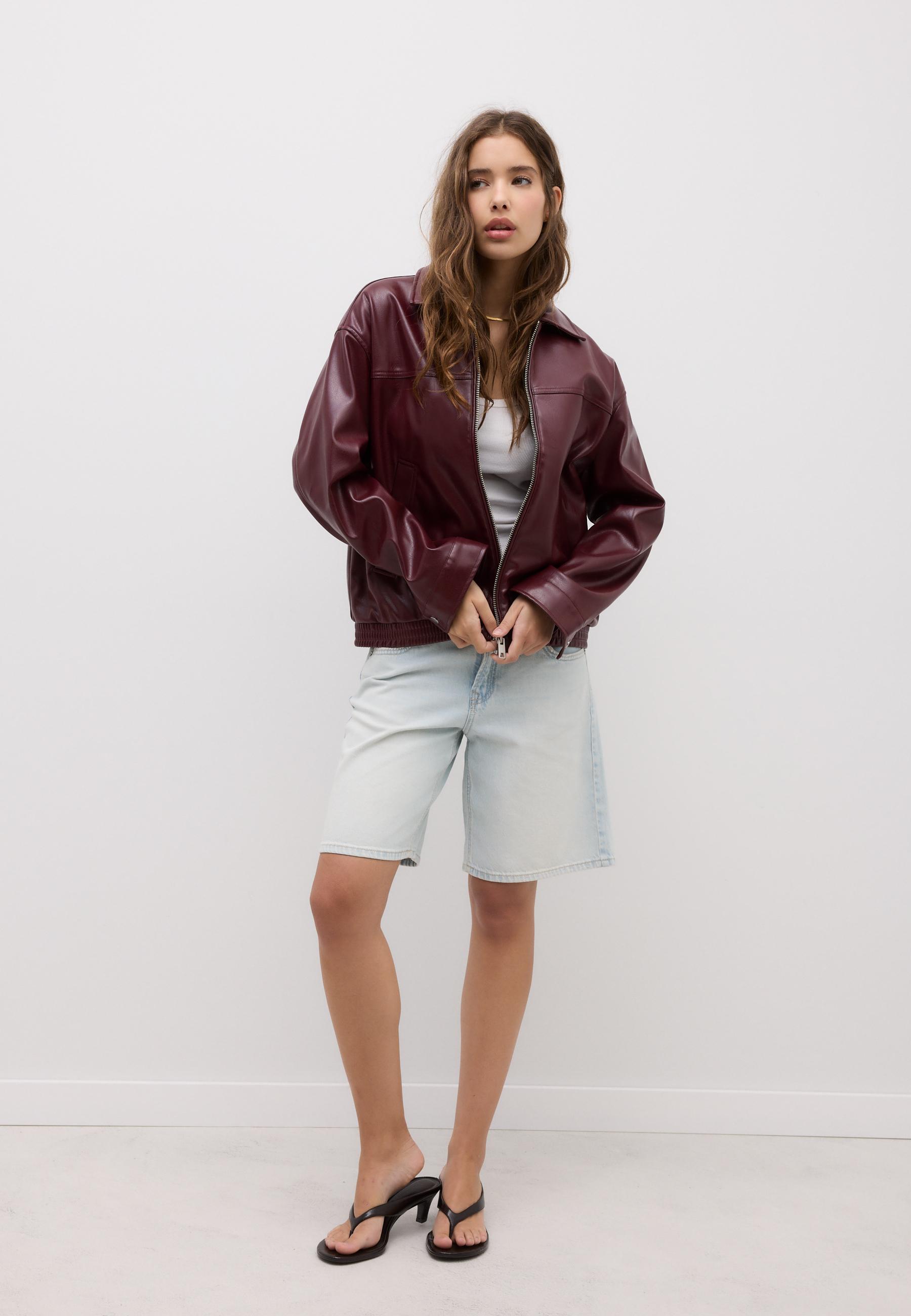 Oversize leather effect jacket - Women's fashion | Stradivarius