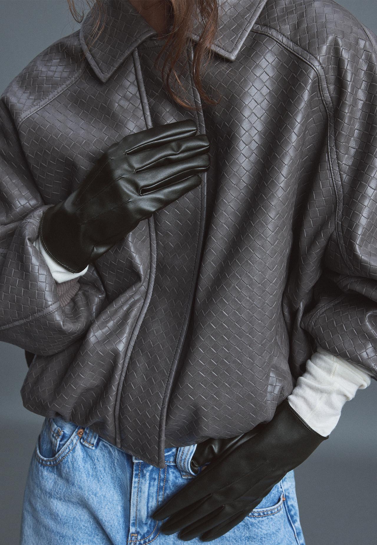 Basic leather effect gloves — Black