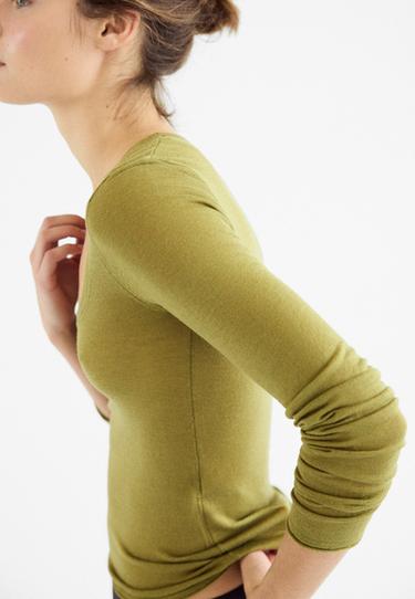 Basic wool and silk round neck jumper — Olive green 4