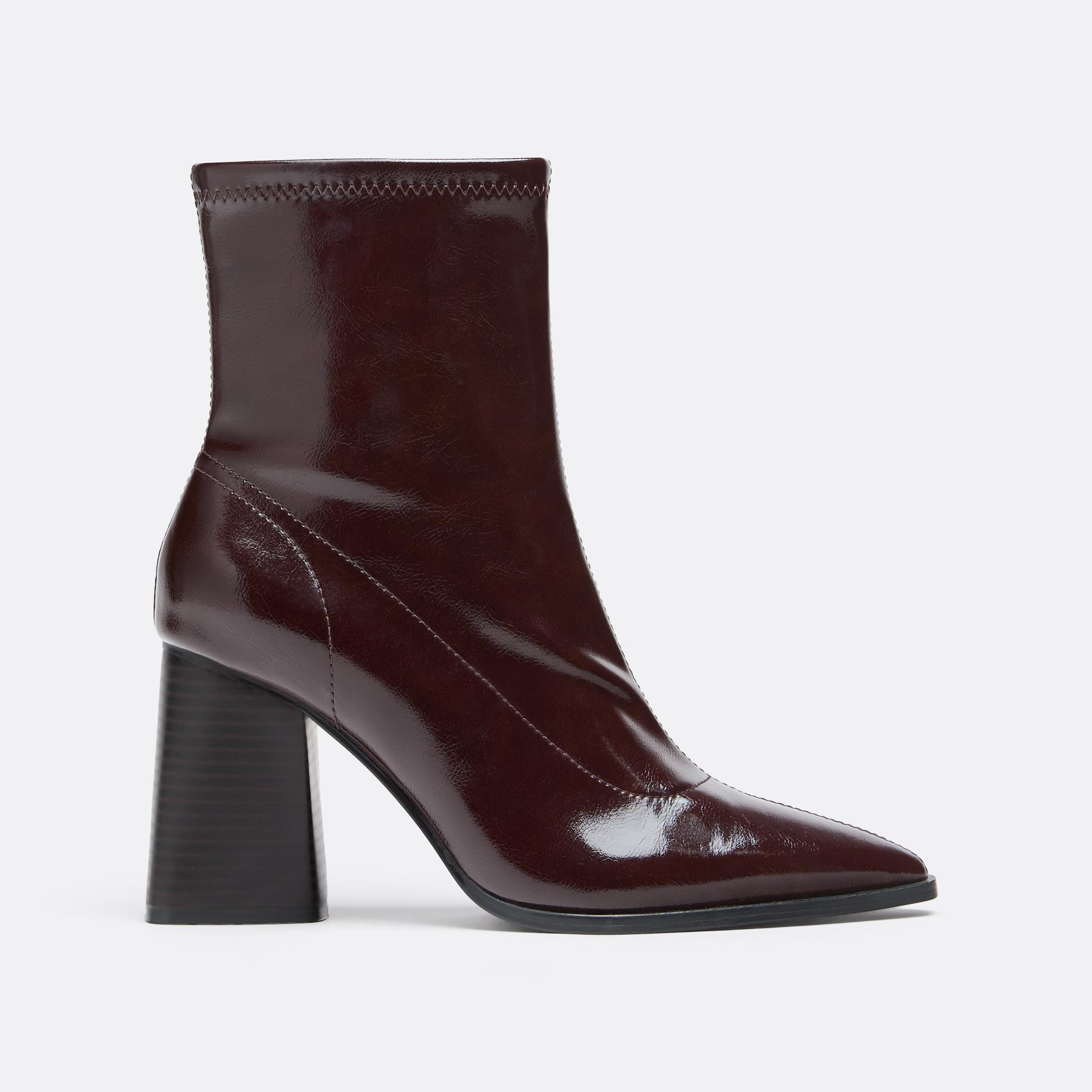 Botines tacón efecto piel