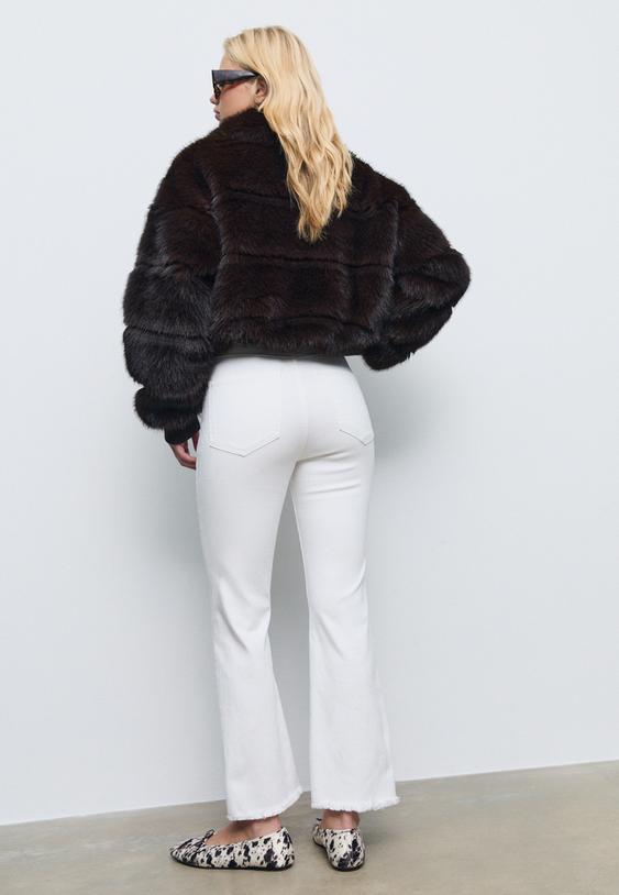 d78 cropped can paca jean