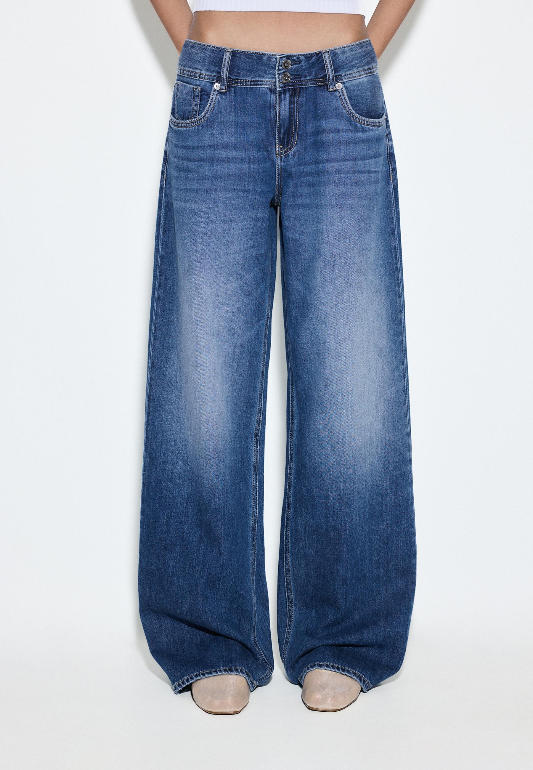 Low-rise double-button jeans — MEDIUM BLUE DENIM