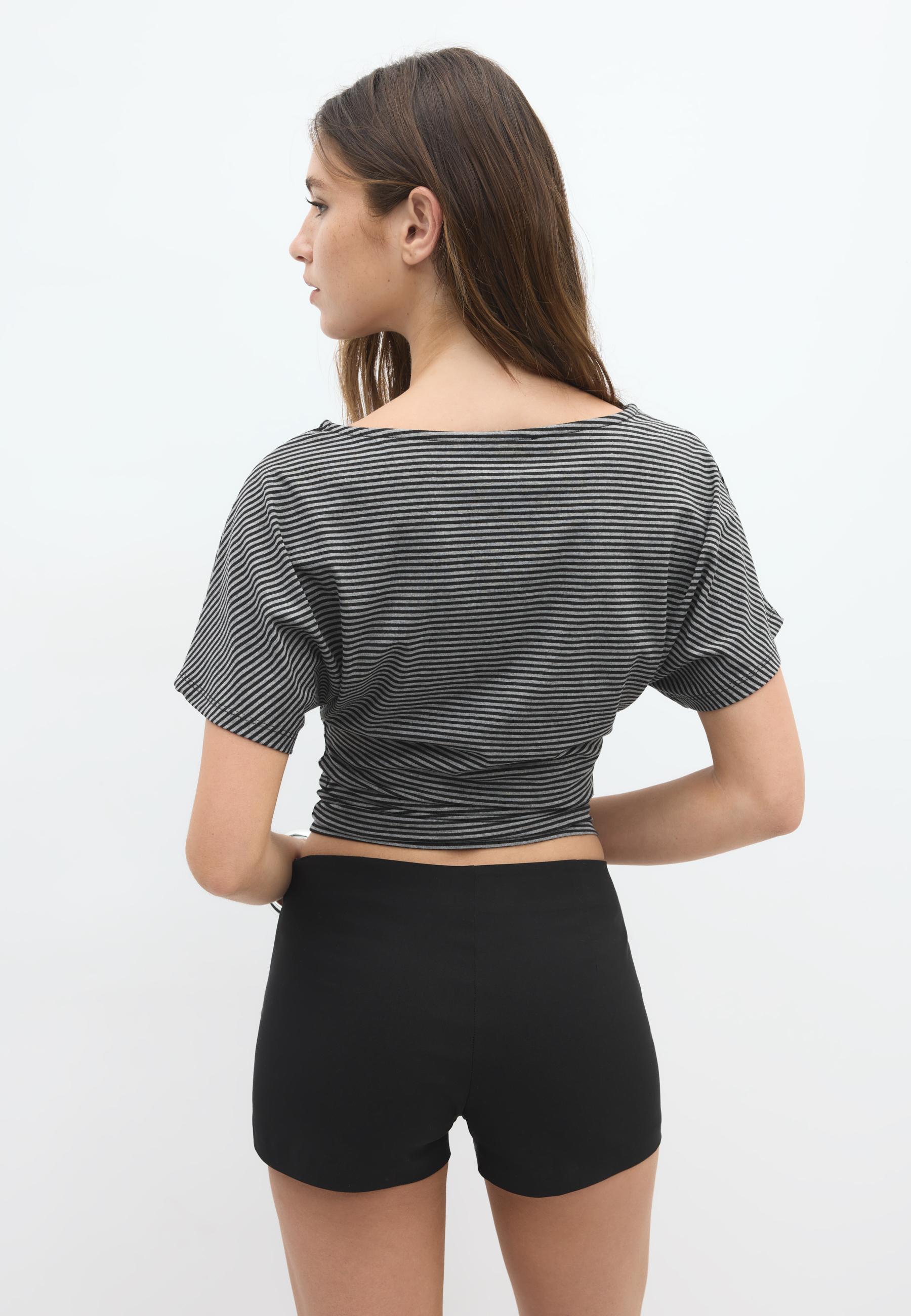 Striped print T-shirt — Dark grey