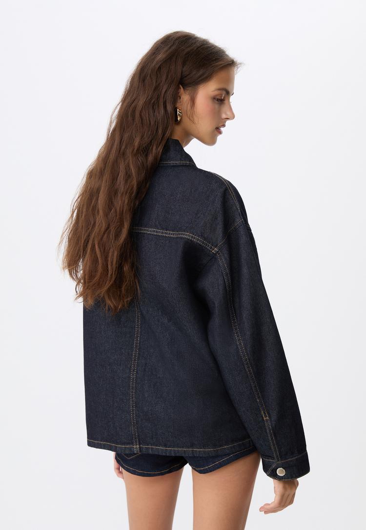cazadora denim bolsillos