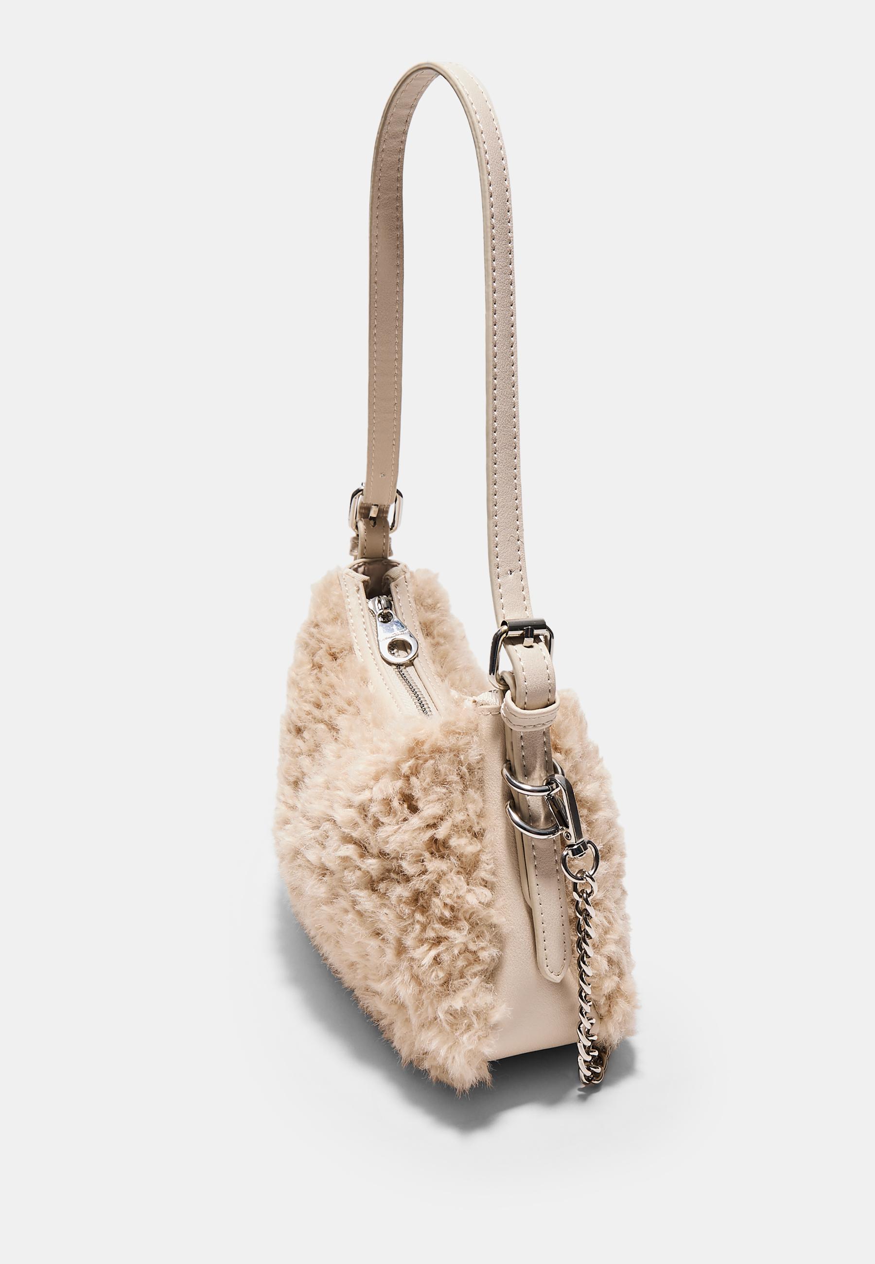 バッグ Faux Fur Shoulder Bag ecru herlipto Faux Fur Shoulder Bag