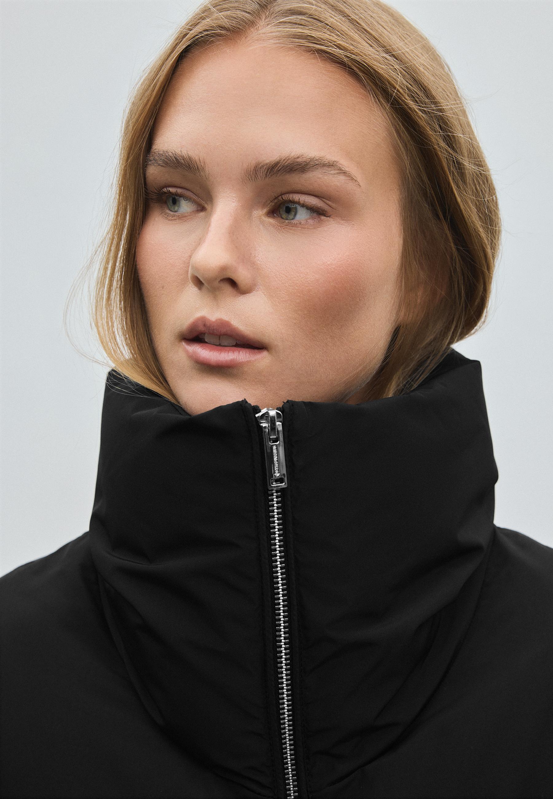 High neck cropped down jacket — Black