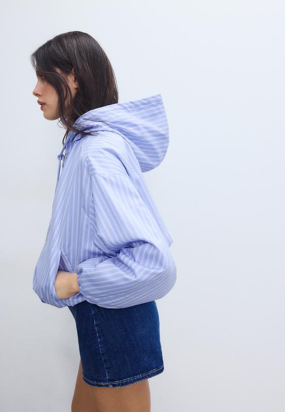 giacca base in nylon con cappuccio a righe