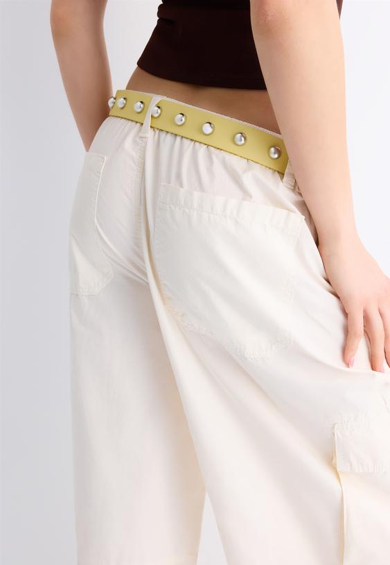 cinturon basico tachas