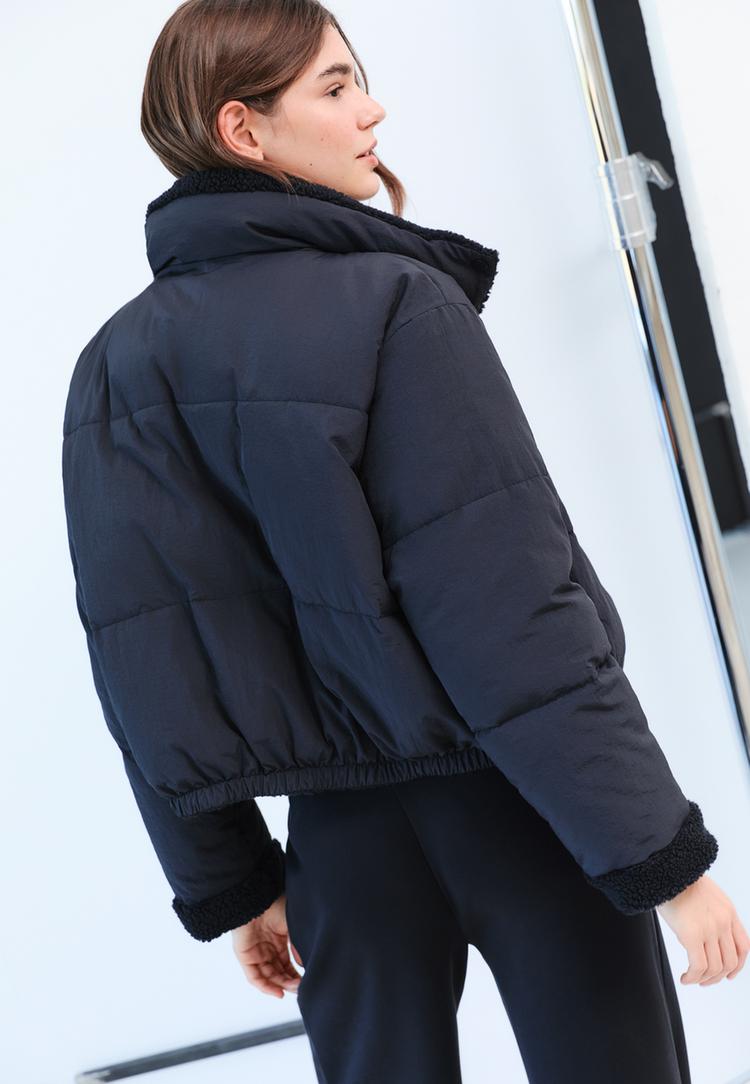 cazadora acolchada reversible efecto borreguillo