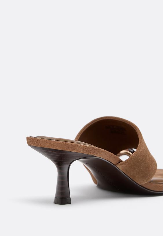 Кожени Сандали Със Средновисок Тънък Ток