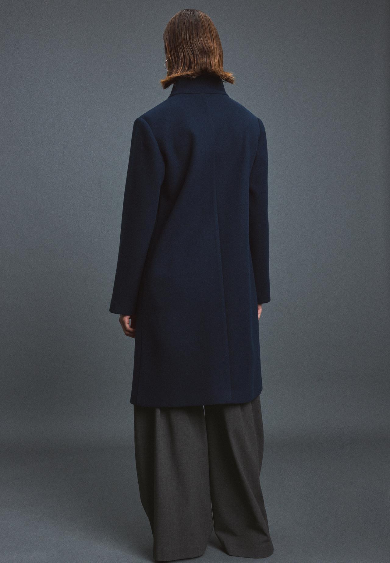 Soft-touch straight coat — Dark blue