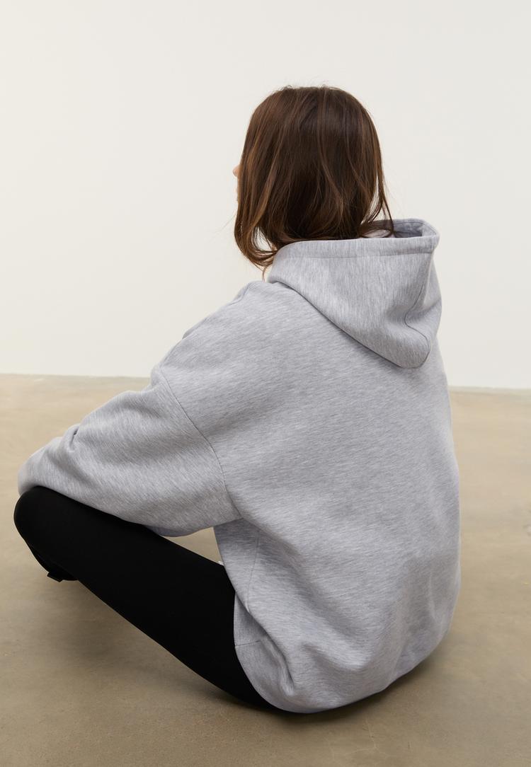 sudadera capucha bordada