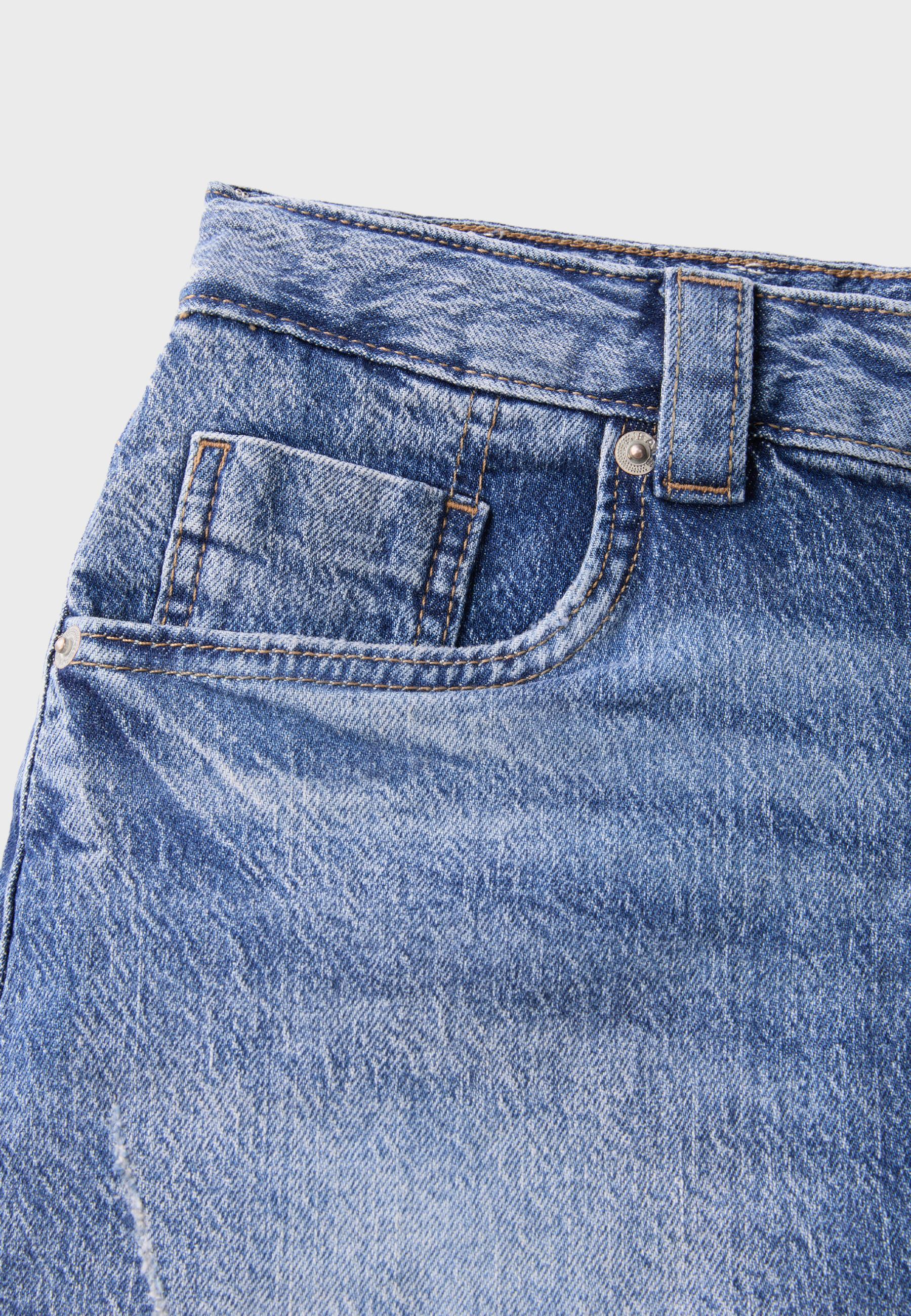D62 denim skort — MEDIUM DENIM WASH