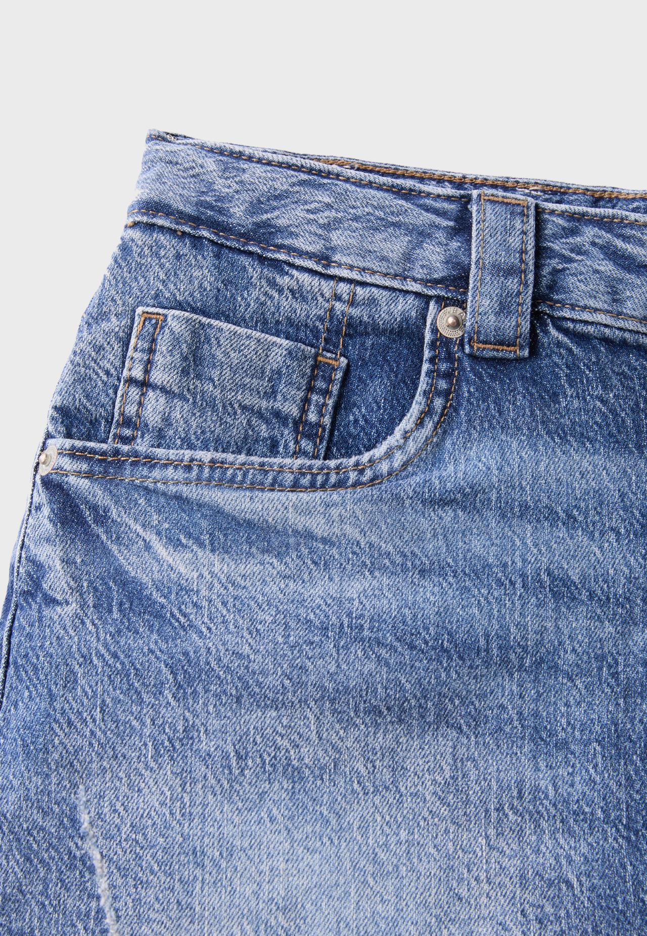 D62 denim skort — MEDIUM DENIM WASH