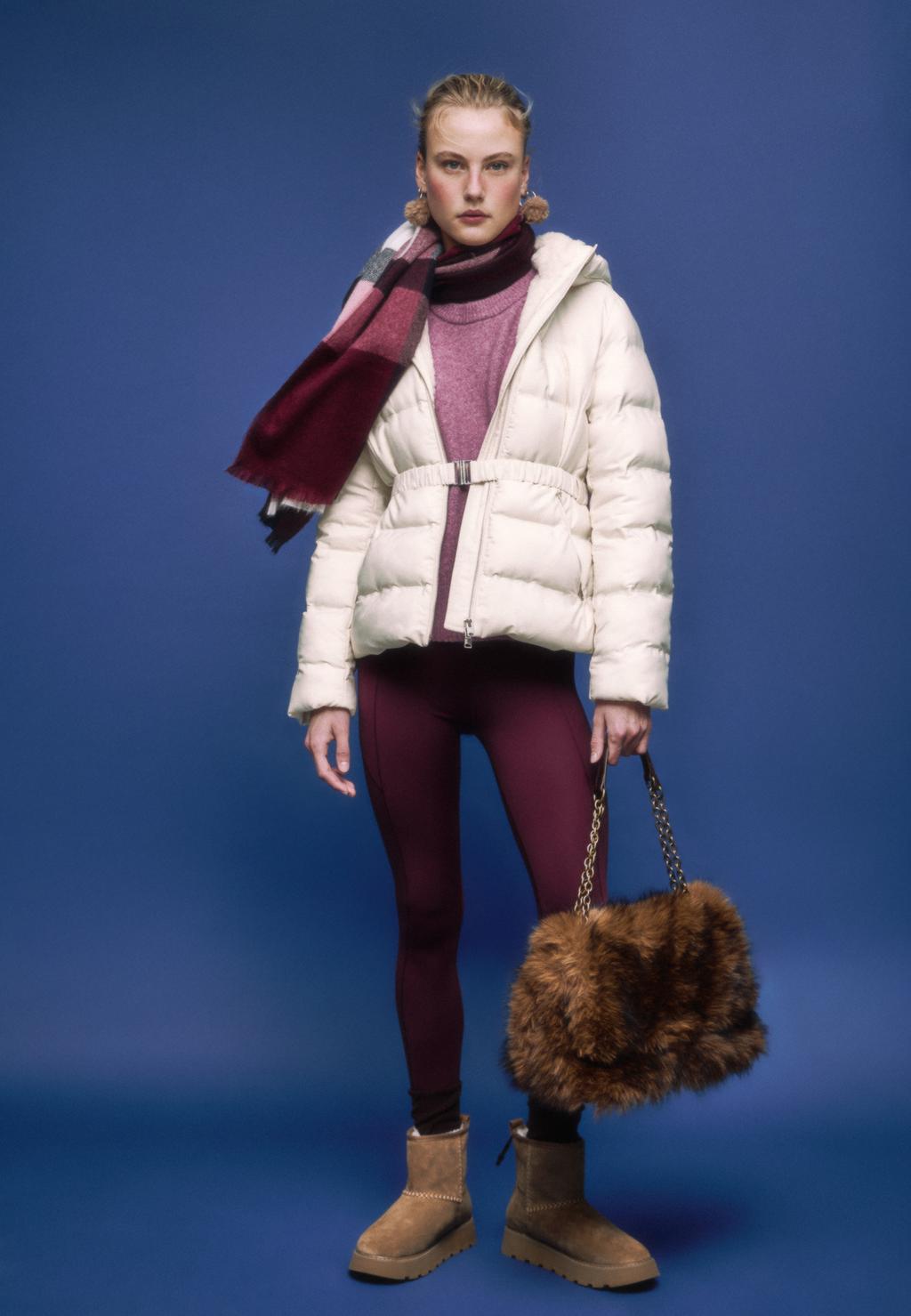 Hooded puffer jacket with belt