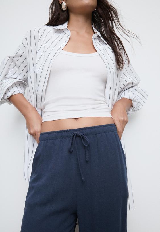 pantaloni fluidi con lino