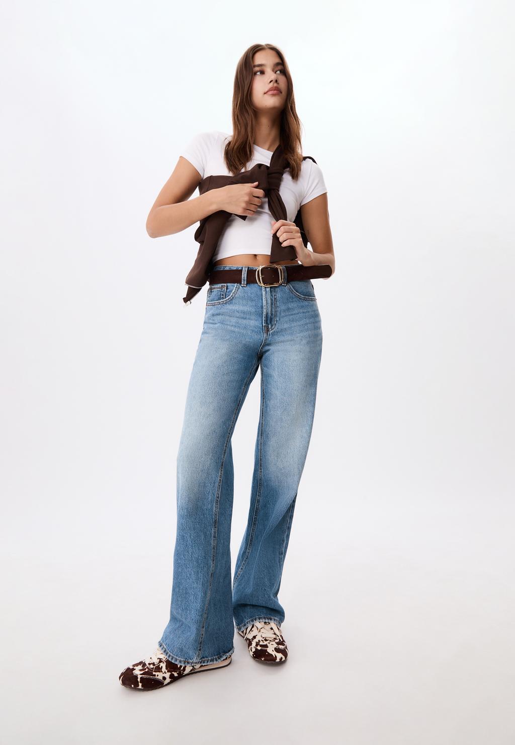 Straight Fit Jeans mit weitem Bein D92