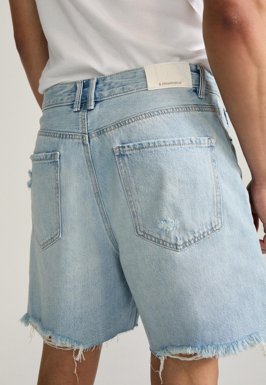 D93 Short denim longline