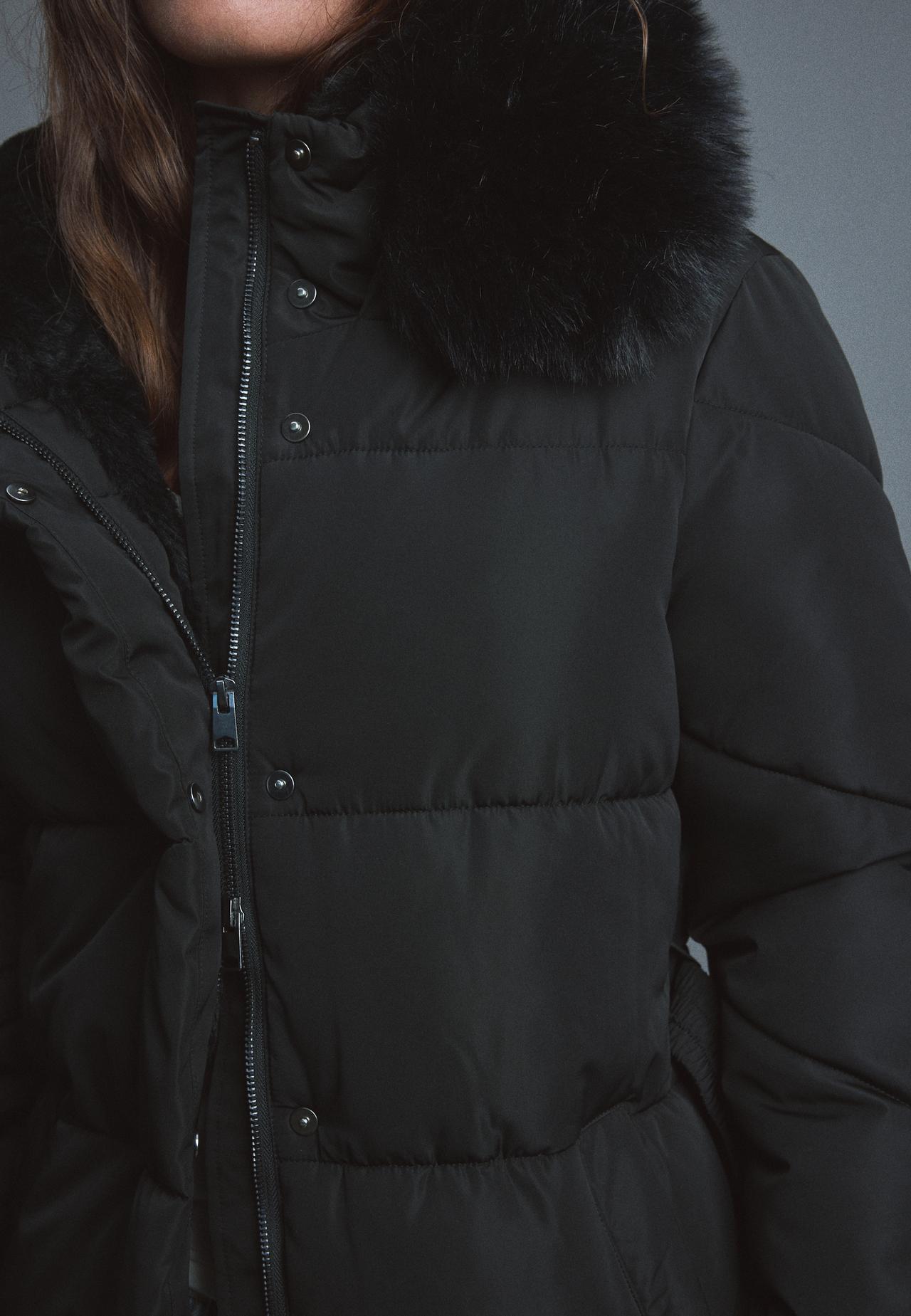 Fitted padded coat — Black