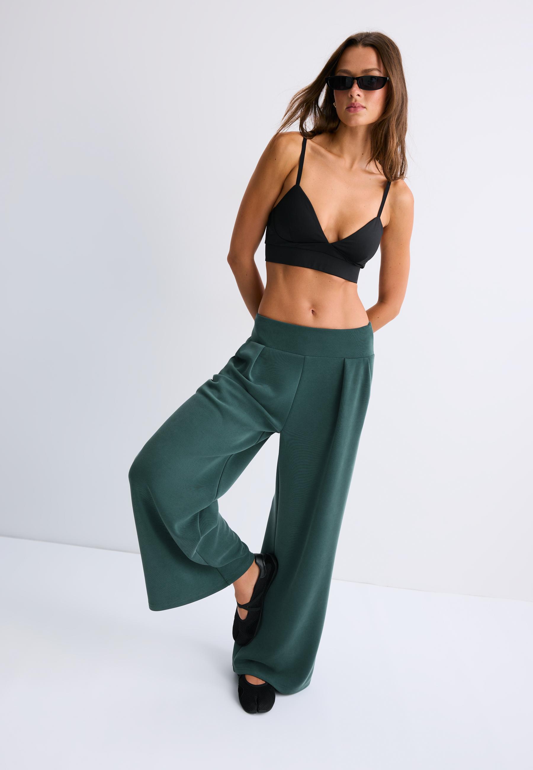 Soft-touch wide-leg trousers with darts — Khaki